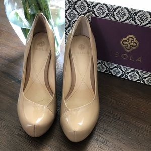 ISOLA Cagney nude patent heels